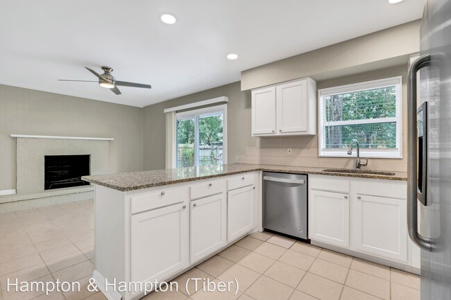 Building Photo - 3 br, 2 bath House - 5705 FIAT LN