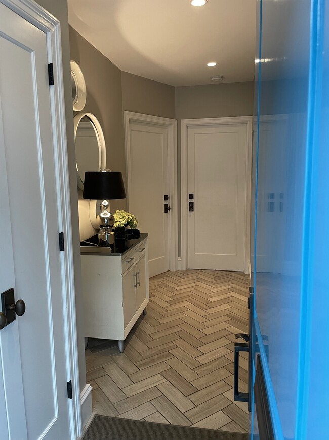 Entry Hall - 1412 Corcoran St NW