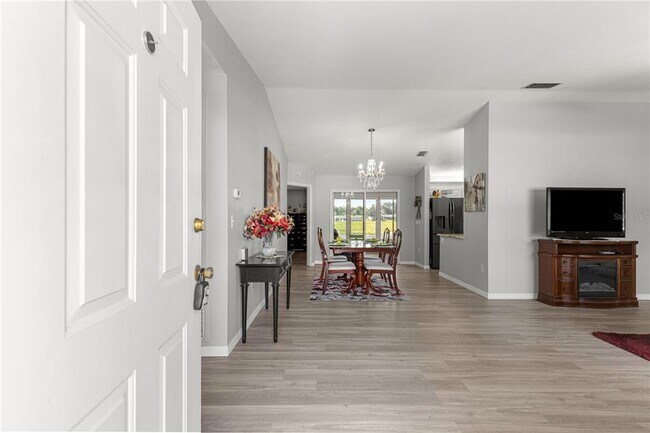 Foto del edificio - 9916 SE 175th Pl