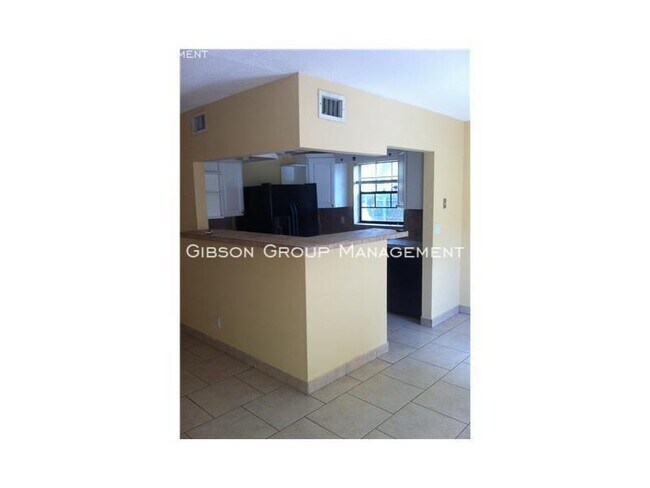 Foto del edificio - 1244 NW 6th Ave