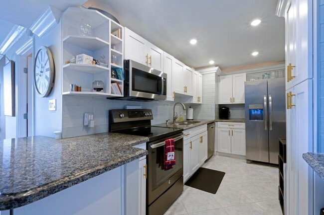 Foto del edificio - 5600 N Flagler Dr