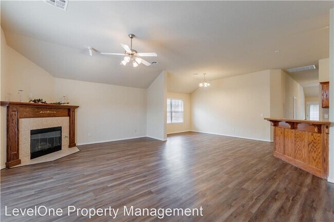 Building Photo - 3 br, 2 bath House - 15941 Katie Ridge Drive