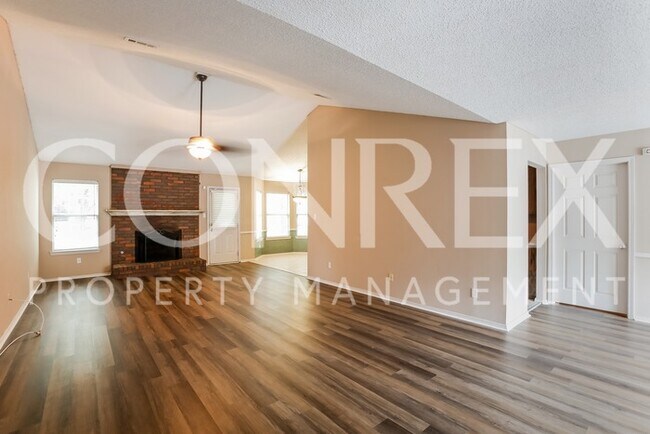 Foto del edificio - Beautiful New Conrex Renovation