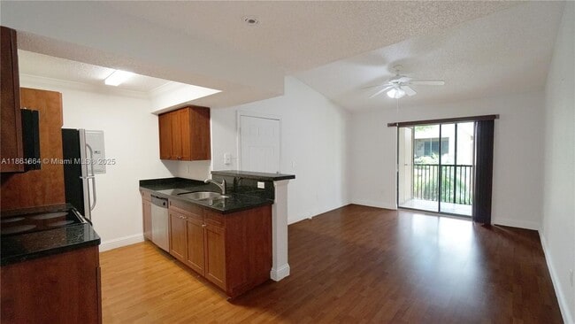 Building Photo - 15570 SW 105th Ln