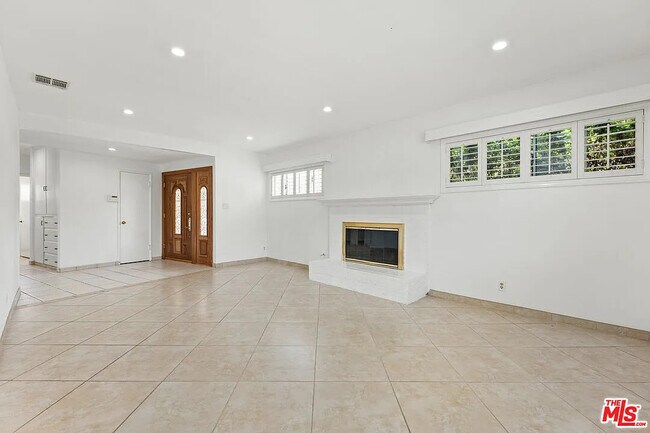 Foto del edificio - 7377 W 88th St