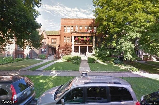 Building Photo - 5442 S Cornell Ave