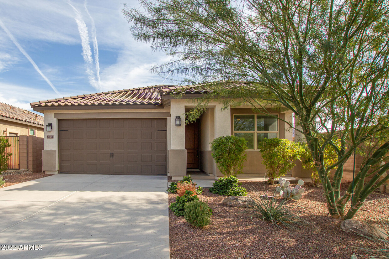Foto principal - 8451 S 164th Dr
