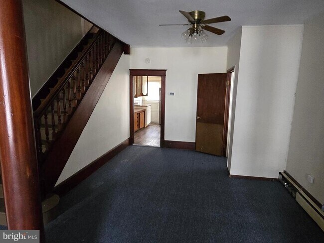 Building Photo - 720 Mine St