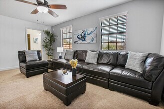 Building Photo - 1436 Moon Valley Dr