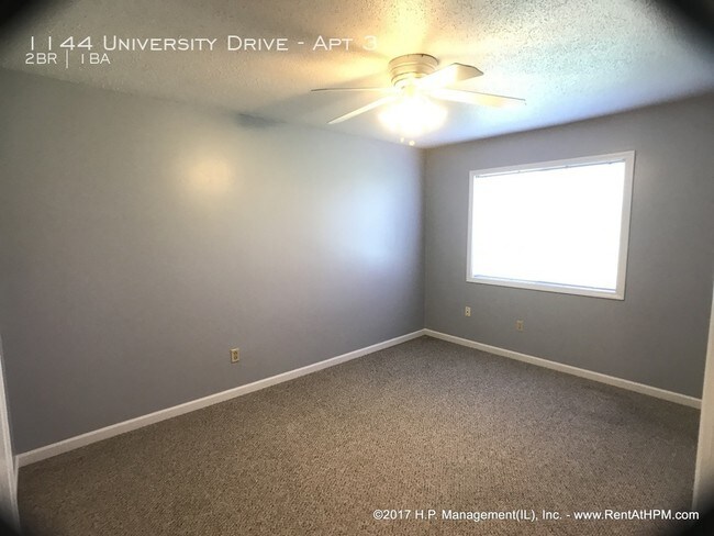 Building Photo - 1144 University Dr
