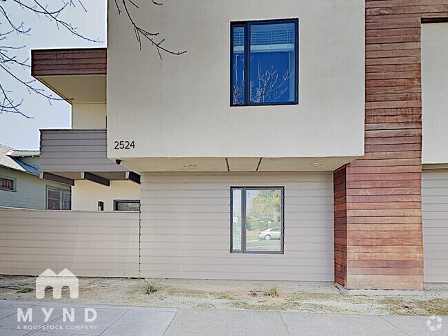 Building Photo - 2524 T St