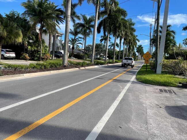 Foto del edificio - 500 Layne Blvd