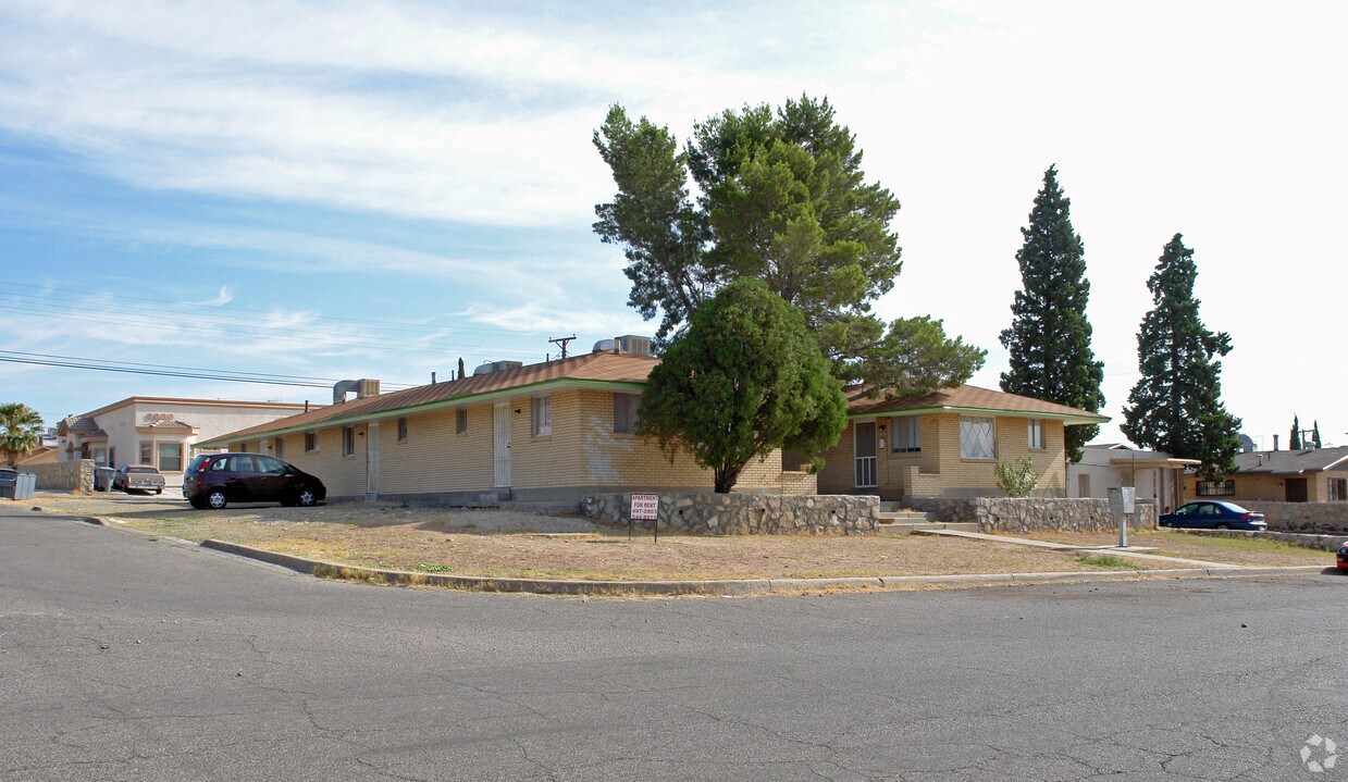 Primary Photo - 3901 Leavell Ave