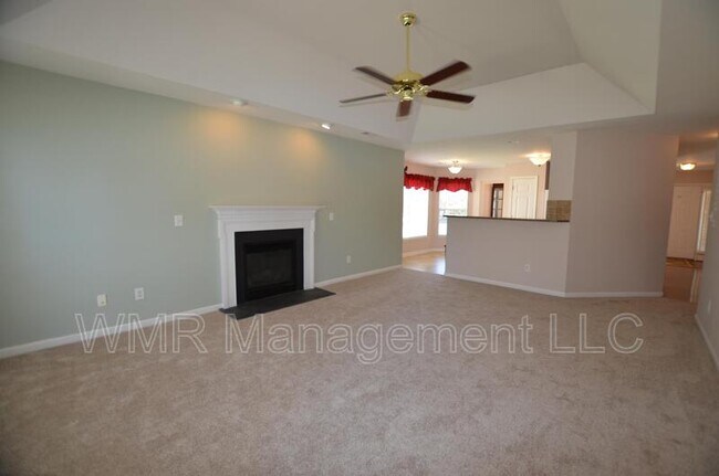Building Photo - 4001 Berkshire Ct