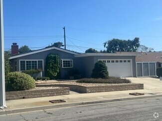 Building Photo - 7548 Newport Dr