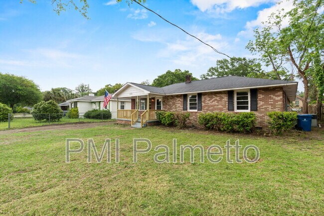 Foto del edificio - 1773 D Ave