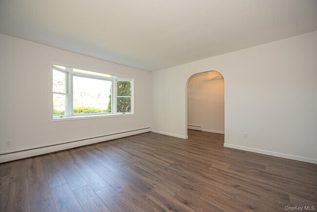 Foto del edificio - 22 Eastover Dr