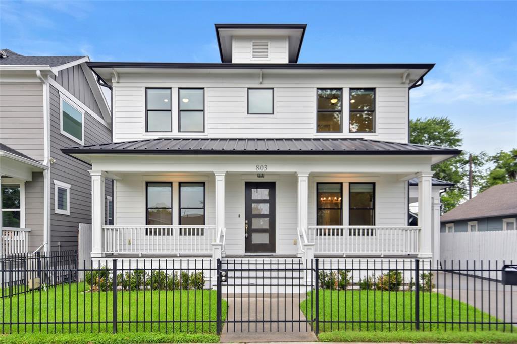 Foto principal - 803 Archer St