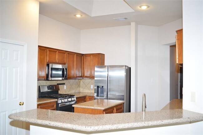 Foto del edificio - 3810 Newland Dr