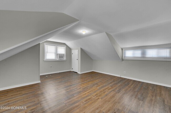Building Photo - 2613 Herbertsville Rd