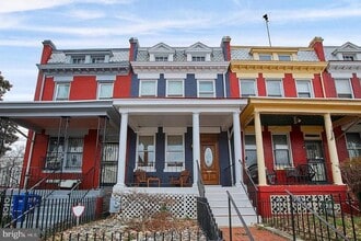 Building Photo - 1926 2nd St NW