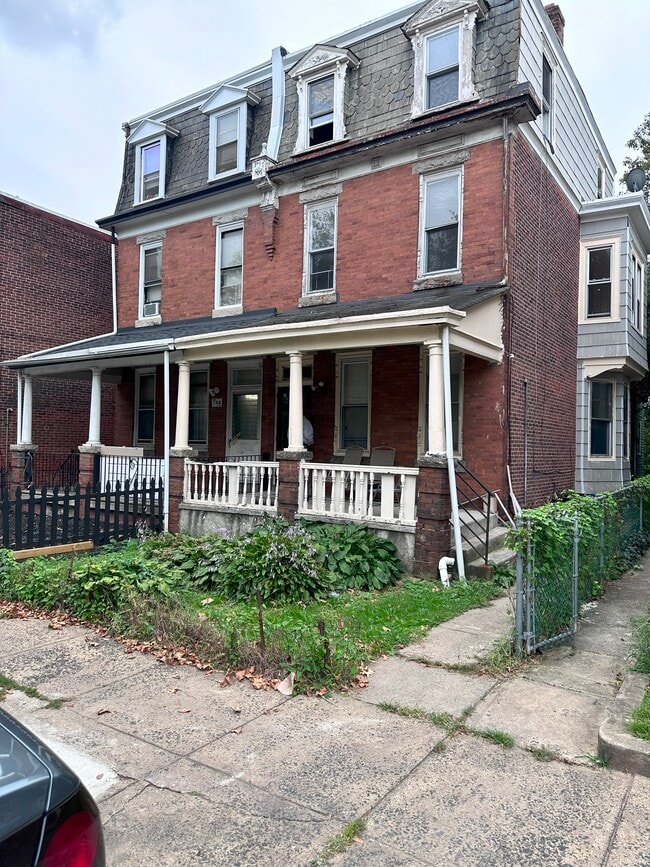 Building Photo - 250 W Olney Ave