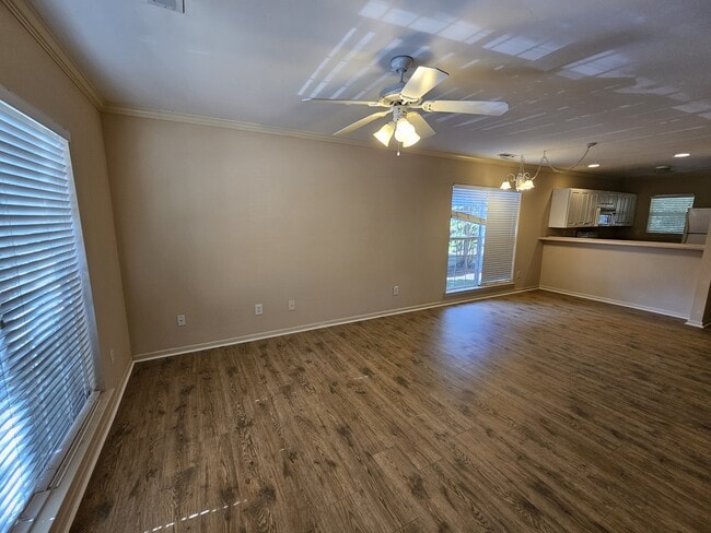 Building Photo - 15 Rimmon Trail