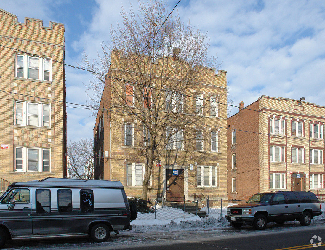 Foto del edificio - The Hartford Communities