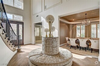 Building Photo - 2272 Coral Ridge Ave
