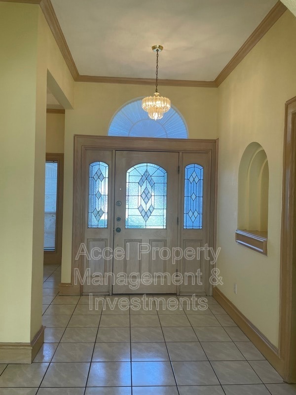 Foto del edificio - 512 Xanthisma Ave