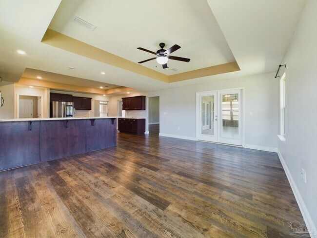 Foto del edificio - 5726 Marigold Loop