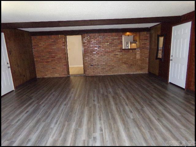 Building Photo - 5813 La Mirado Dr