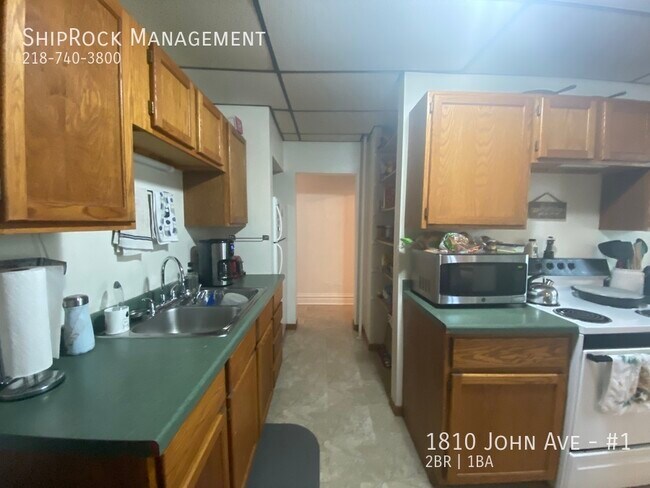 Foto del edificio - 1810 John Ave