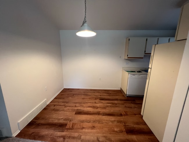 Building Photo - 1245 Oxford Manor Ct