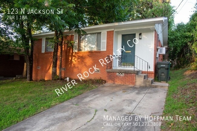 Foto del edificio - 123 N Jackson St