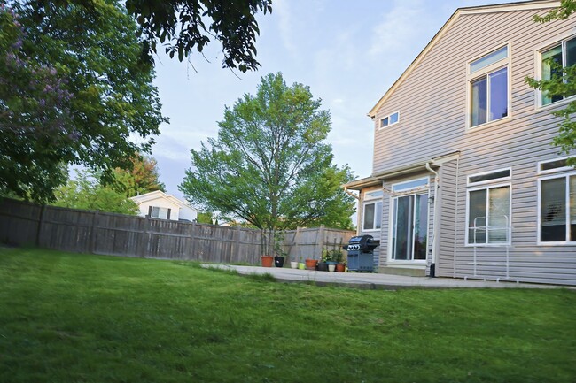 Building Photo - 1844 Baldwin Way