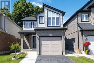 Building Photo - 2043 Cedarpark Dr