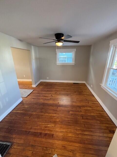 Foto del edificio - 3313 Latonia Ave