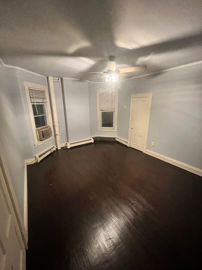 Master bed - 28 Williams St