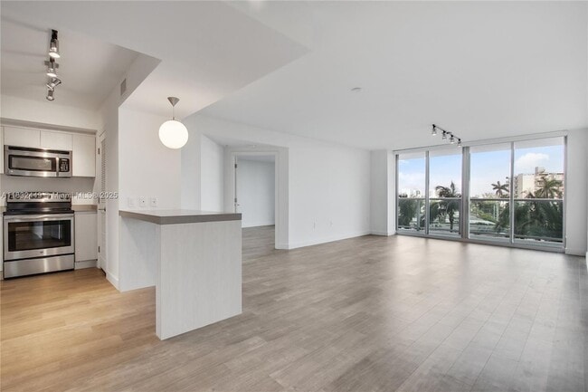 Photo - 1500 Bay Rd Apartment