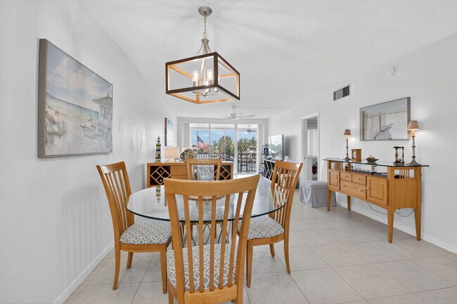 Foto del edificio - 3100 S Ocean Blvd