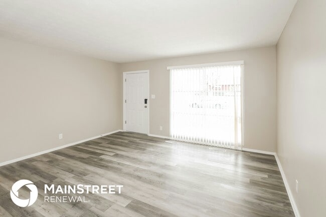 Building Photo - 519 James Dr