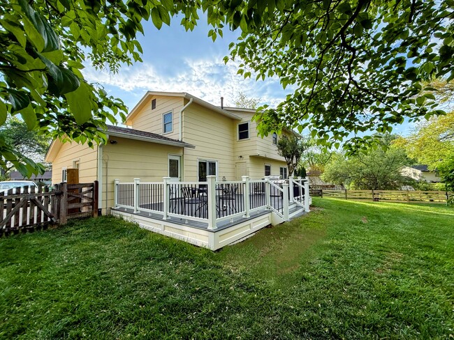 Building Photo - 740 Tiffany Ct