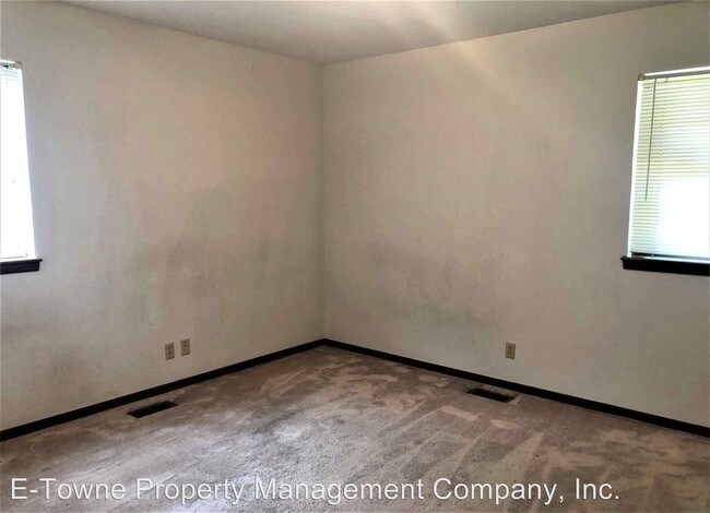 Building Photo - 3 br, 2 bath House - 1914 Hunters Hill Dr.