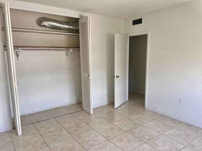 Photo - 1821 NE 168th St Townhome