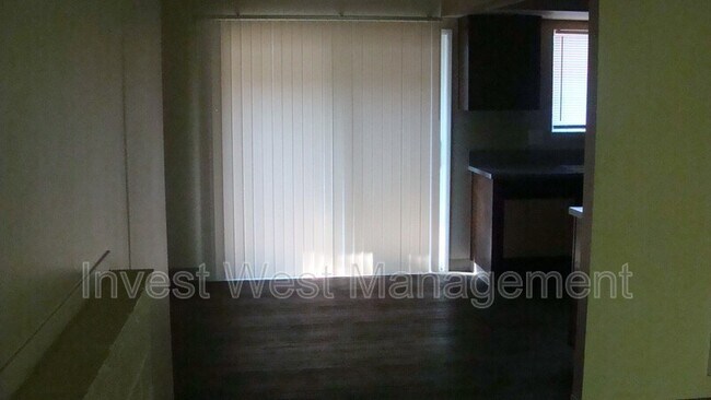 Foto del edificio - 1623 Ash St