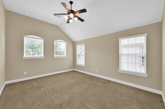 Building Photo - 106 N Pinto Point Cir