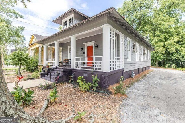 Building Photo - 1475 3rd St