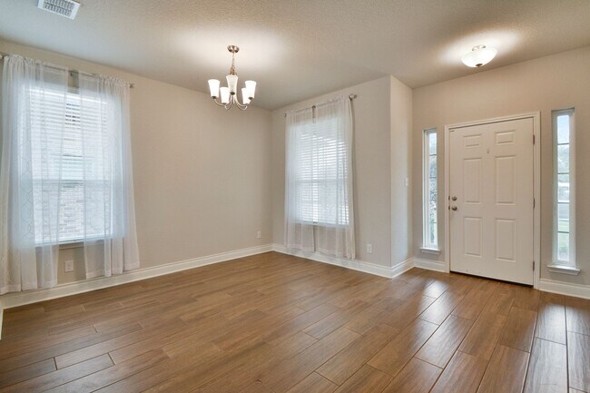 Foto del edificio - Beautiful 4 Bedroom Home in Alamo Ranch!!!