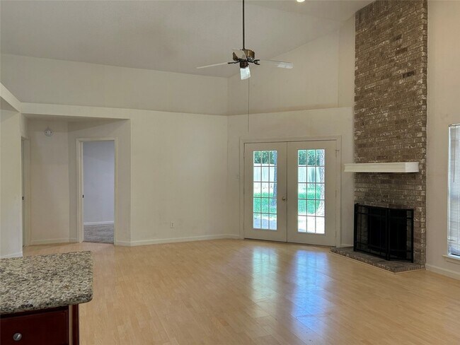 Building Photo - 30443 Arborg Dr